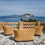 Lithalona & Tatil Evi