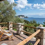 Lithalona & Tatil Evi *